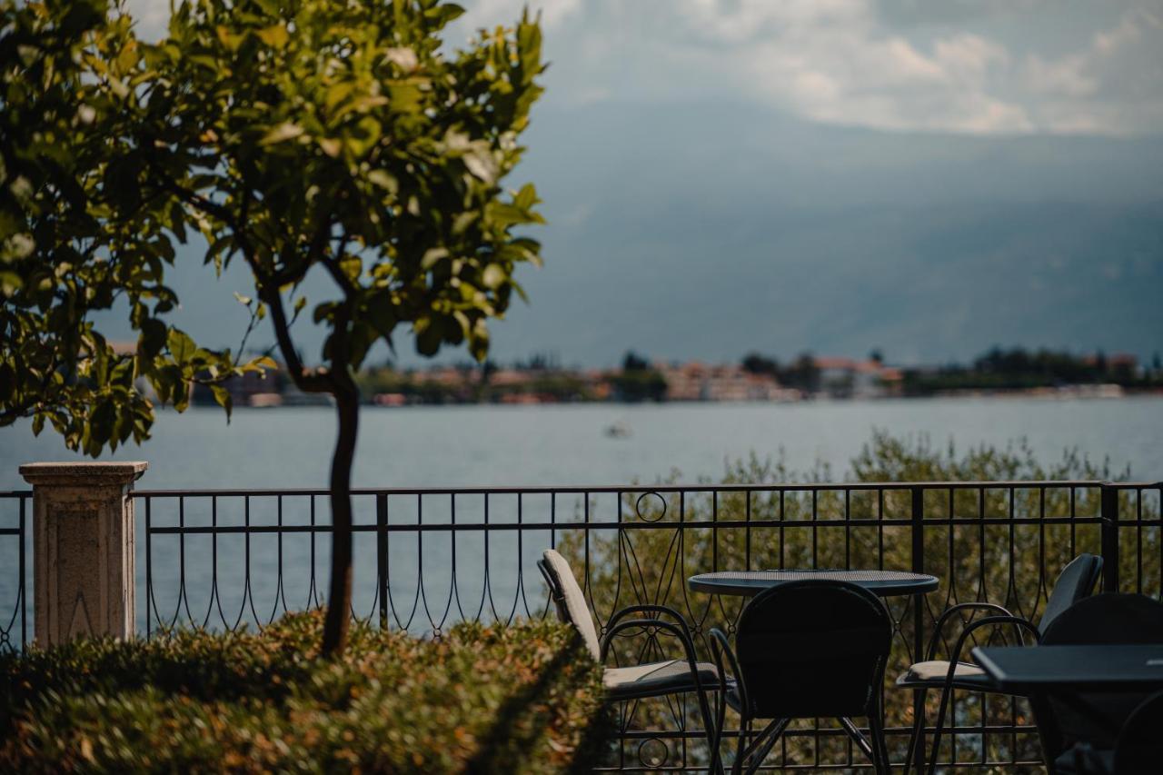 Hotel Villa Maria Au Lac - Estella Hotels Italia Тосколано-Мадерно Екстер'єр фото